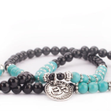 Mala wrap-armbånd med sorte og turkise perler – 4-i-1 design, størrelse M